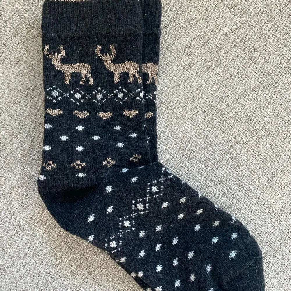 Black and Brown Casual Socks with Cozy‎ Festive Design